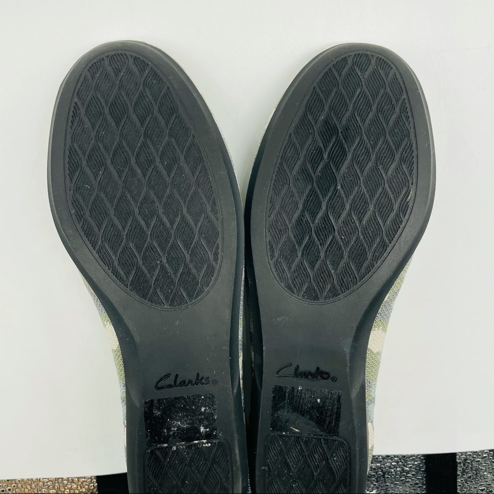 Women's Camo Slip-On Ballet Flats - Olive - Picture 14 of 15